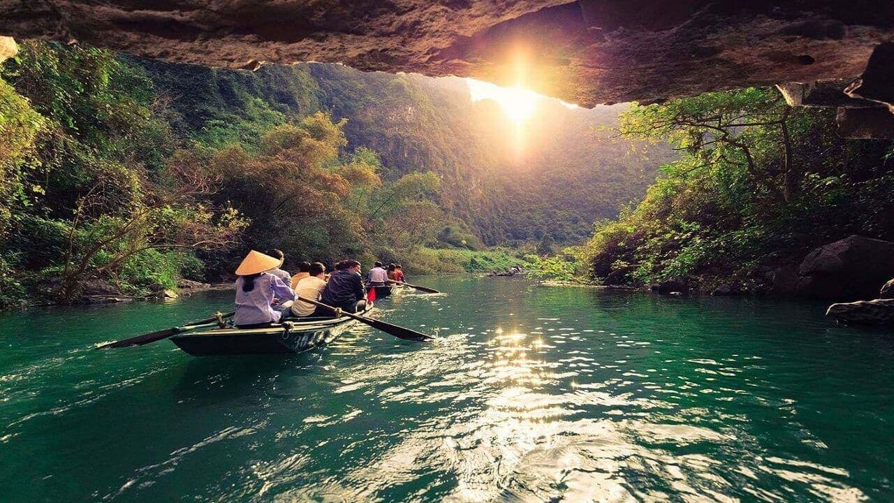 Amazing Mai Chau - Puluong - Ninh Binh 3 Days 2 Nights