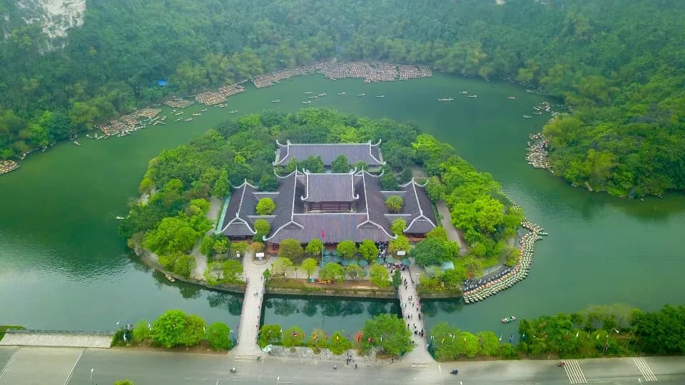 Discover Trang An – A Masterpiece of Natural and Cultural World Heritage